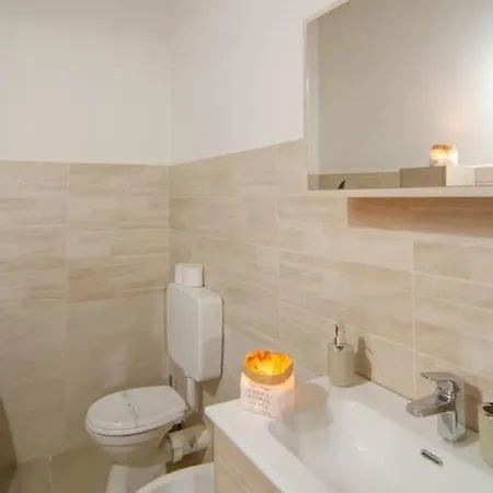 Apartment D'azeglio 48 Parma